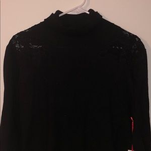 Elle NWT shirt